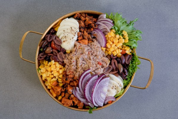 Nicoise salad pic